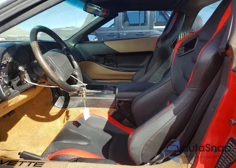 1992 Chevrolet Corvette z USA, uszkodzony, nr VIN 1G1YY23P2N5111152